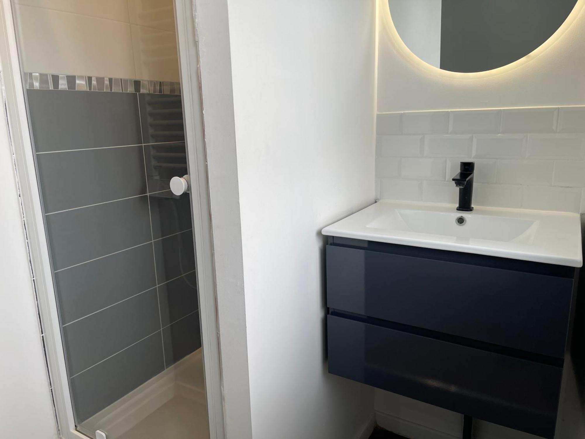 Les 3 Suites - 6 Personnes - 3 Chambres Avec Sdb Privatives Lens Dış mekan fotoğraf