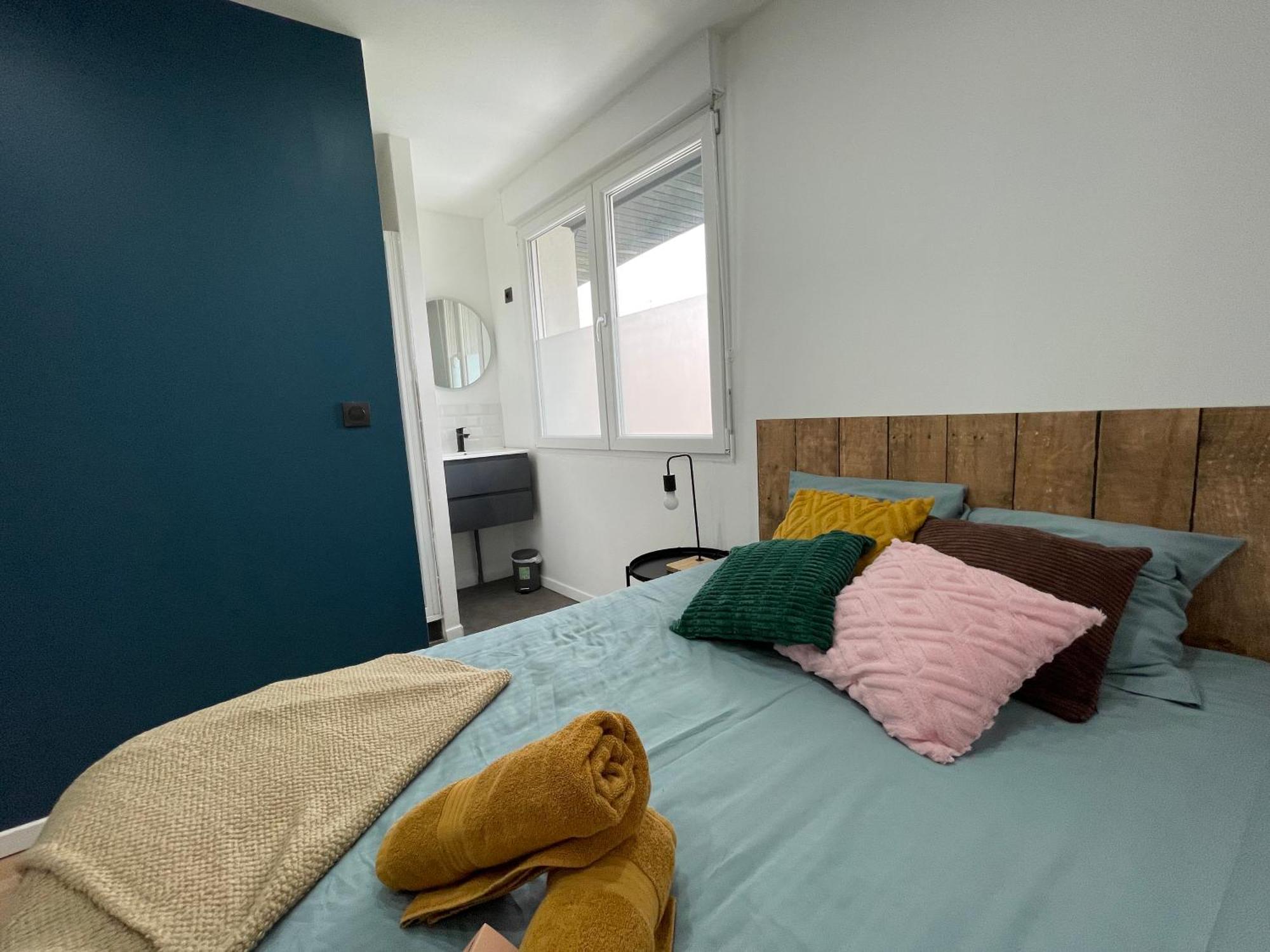 Les 3 Suites - 6 Personnes - 3 Chambres Avec Sdb Privatives Lens Dış mekan fotoğraf